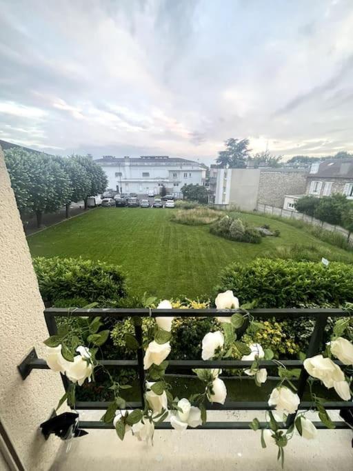 Wondersuite - Centre Avec Parking Couvert -15mn De Paris Et 10 Mn De Stade De France, Wifi, Netflix Apartment *