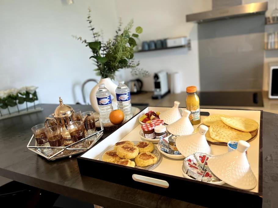 Wondersuite - Centre Avec Parking Couvert -15mn De Paris Et 10 Mn De Stade De France, Wifi, Netflix *